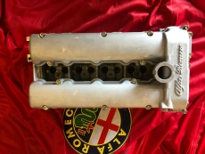 Ventildeckel für Alfa Romeo 75 Twin Spark Zylinderkopf mit 105er Optik NEU - geschlossene Version