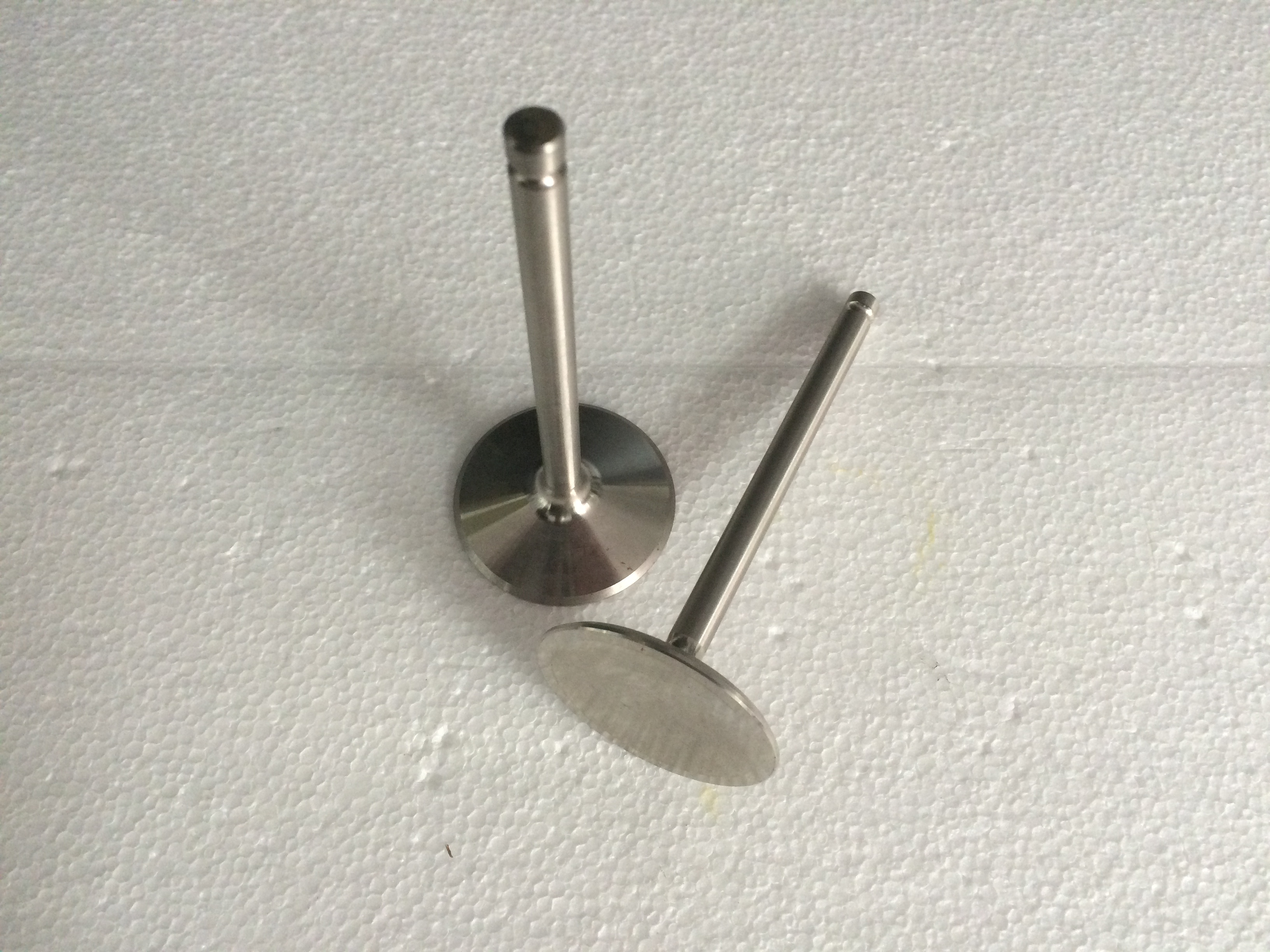 Auslassventil 2.0l 41 mm