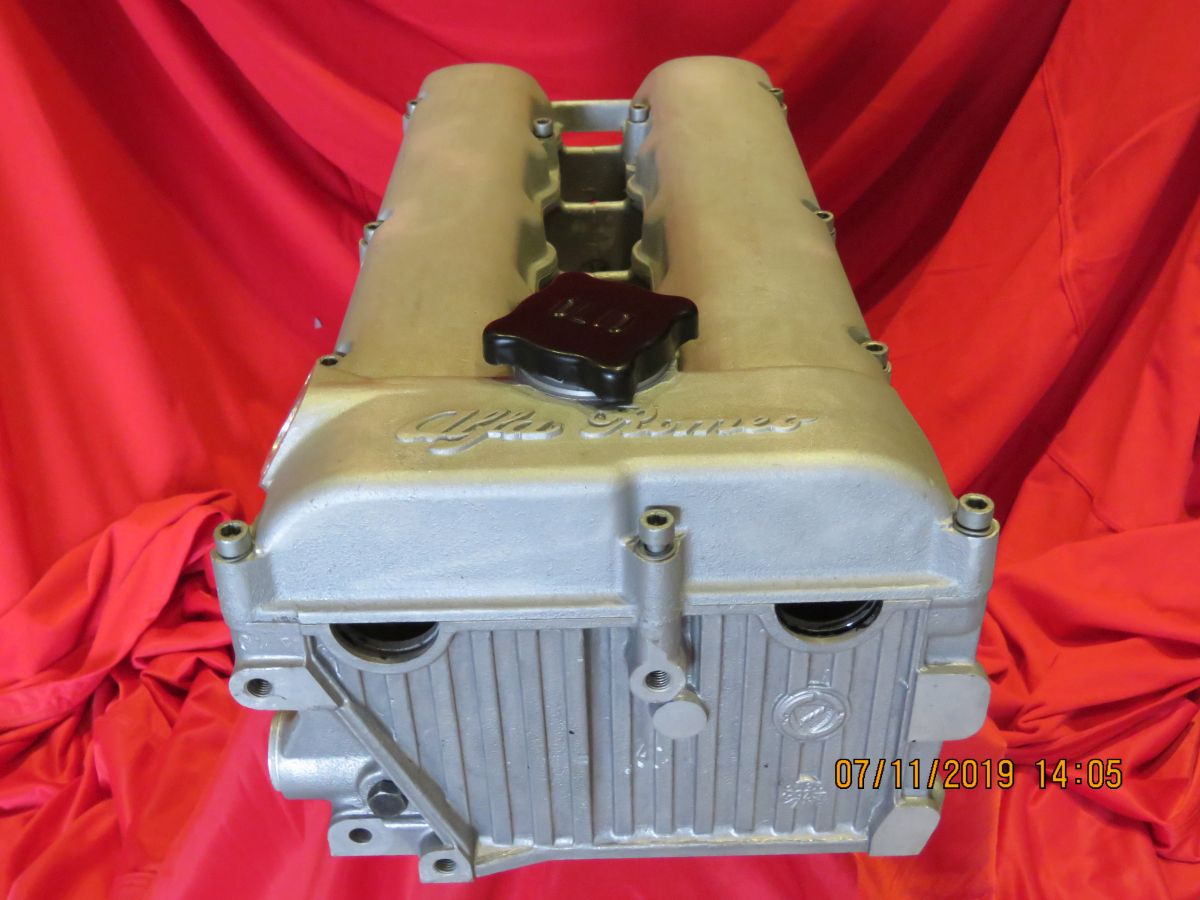 Ventildeckel für Alfa 155 T.S Zylinderkopf mit 105er Optik